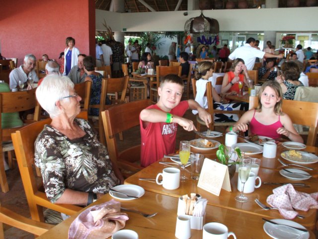 sheratonbreakfast2.jpg