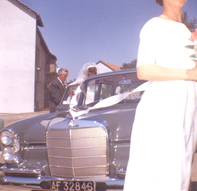 bill_beth_at_wedding.jpg