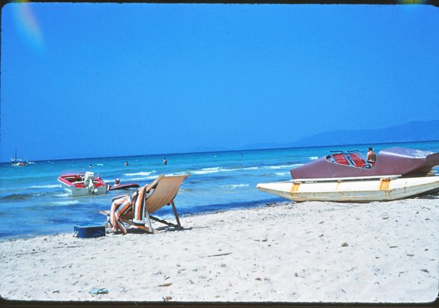 majoricabeach2honeymoon.jpg