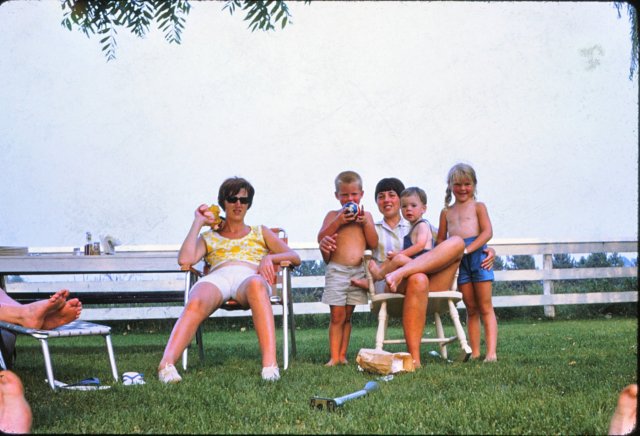 bethjanicerobbfran1967.jpg